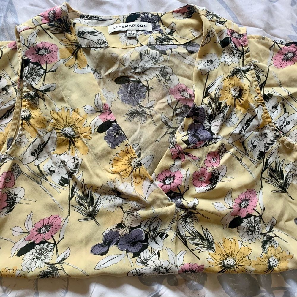 Lex & Madison sleeveless blouse - Picture 5 of 6